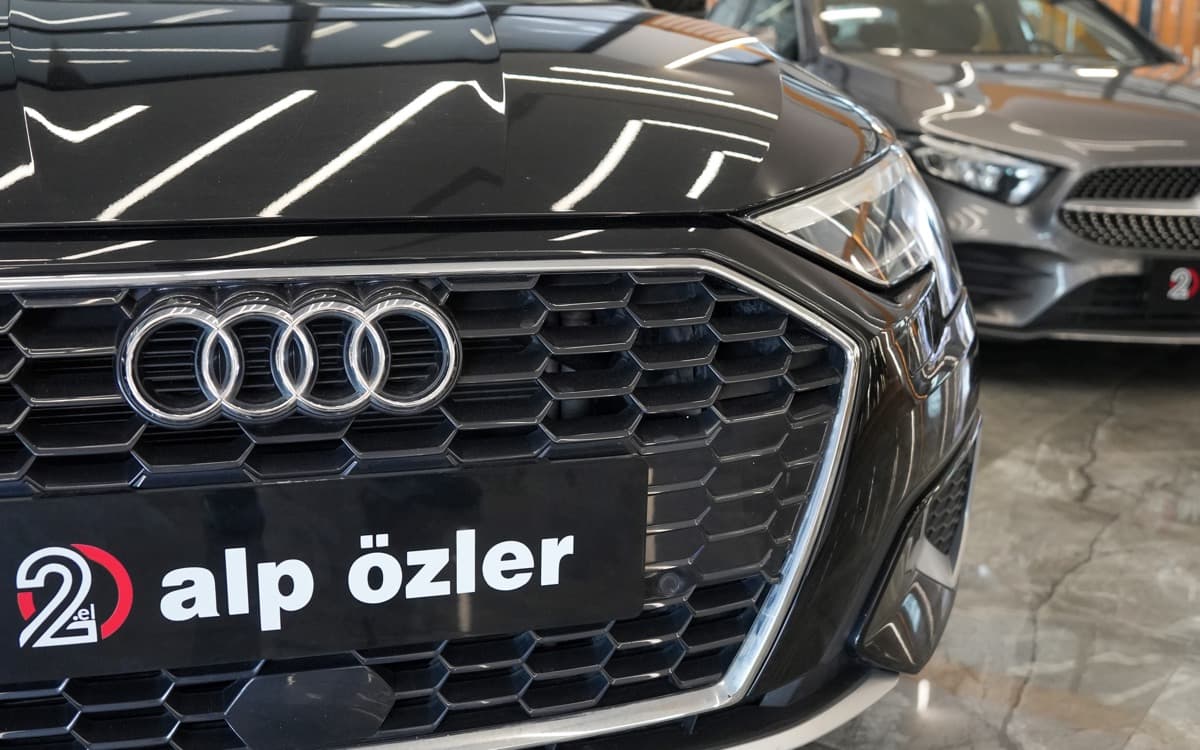 Alp Özler 2.el ile ilgili fotoğraf